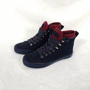 Tommy Hilfiger Size 6 Navy Blue Suede Boots